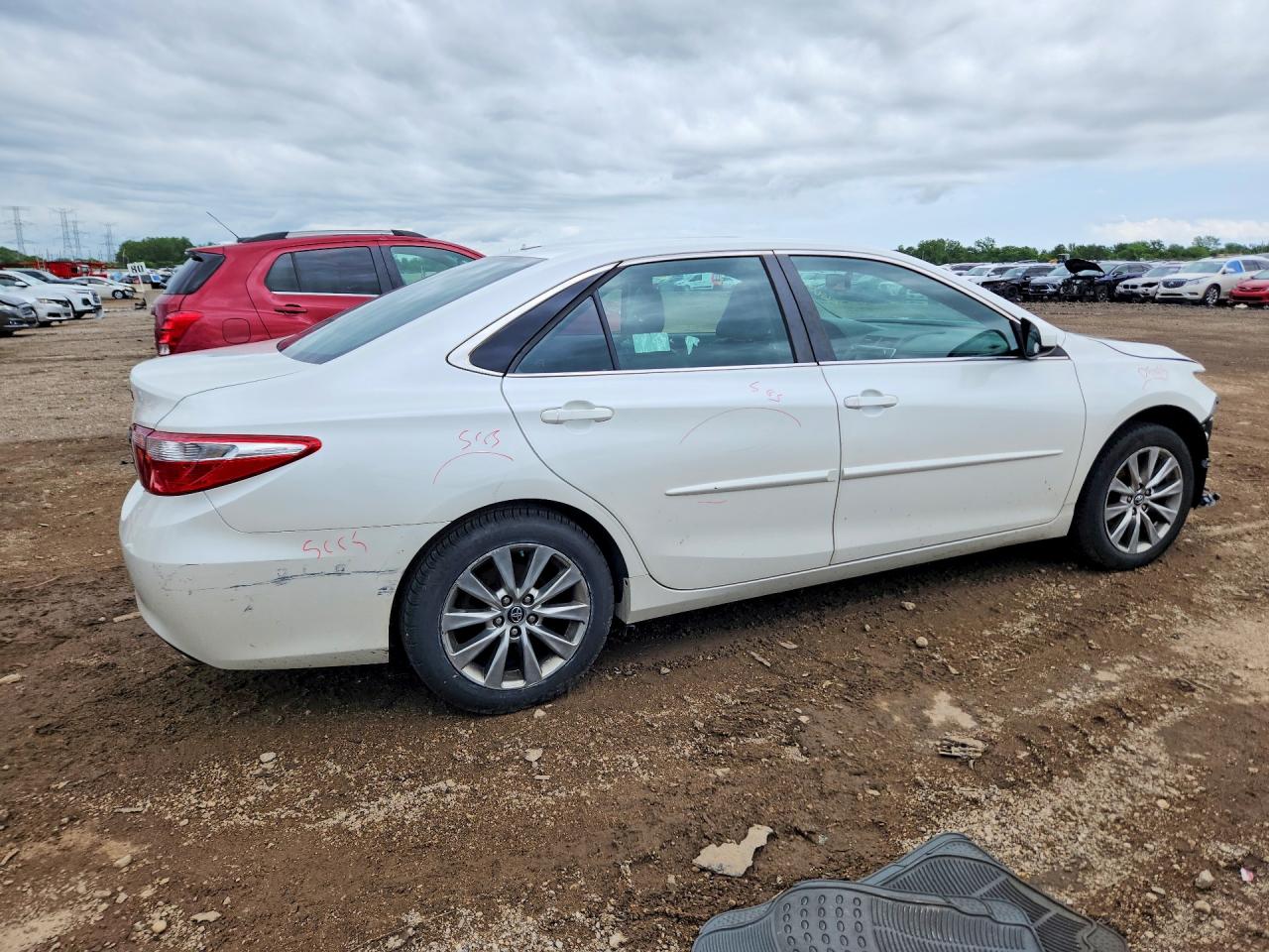 2017 TOYOTA CAMRY XLE — снимка 3