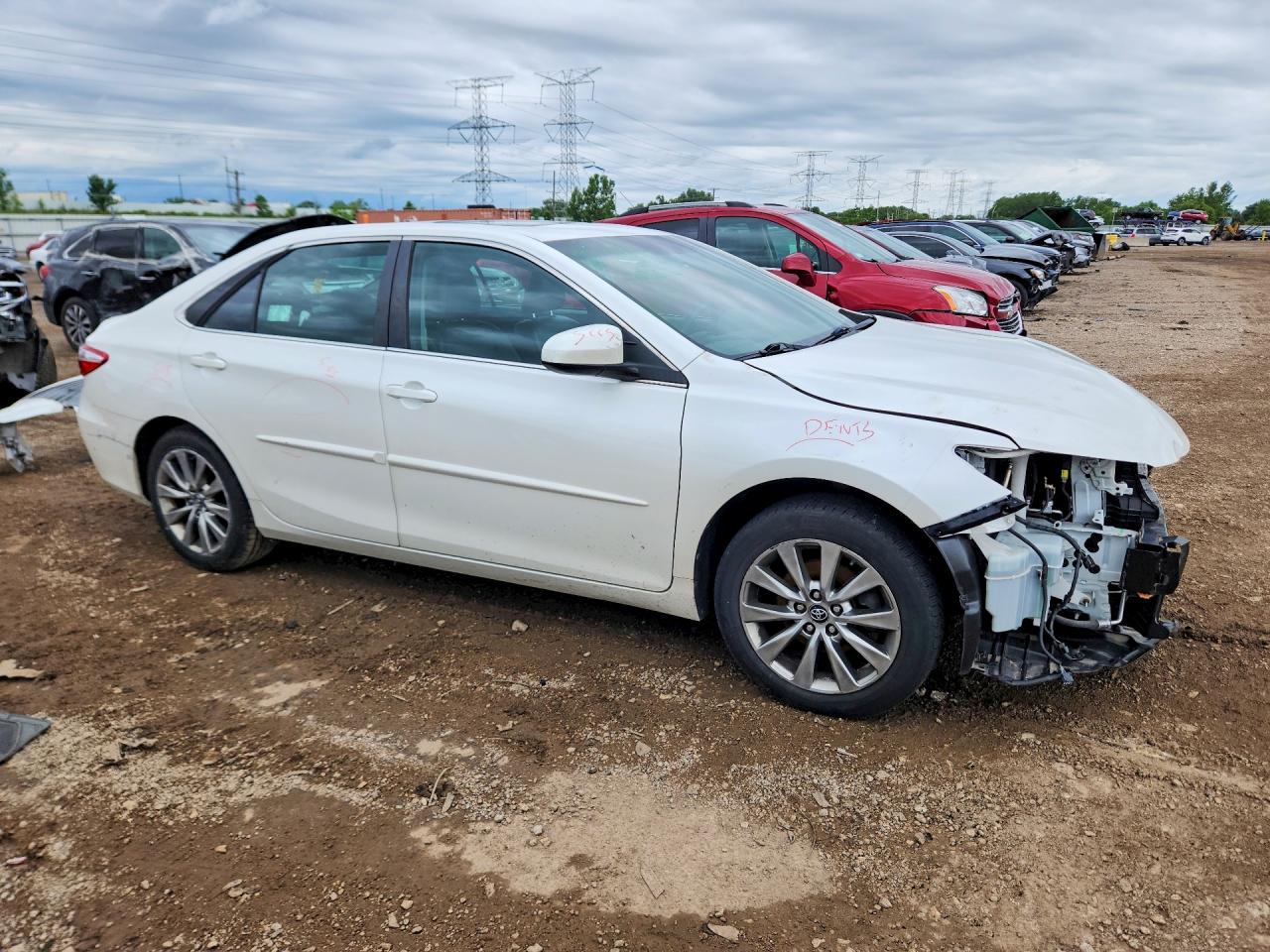 2017 TOYOTA CAMRY XLE — снимка 4