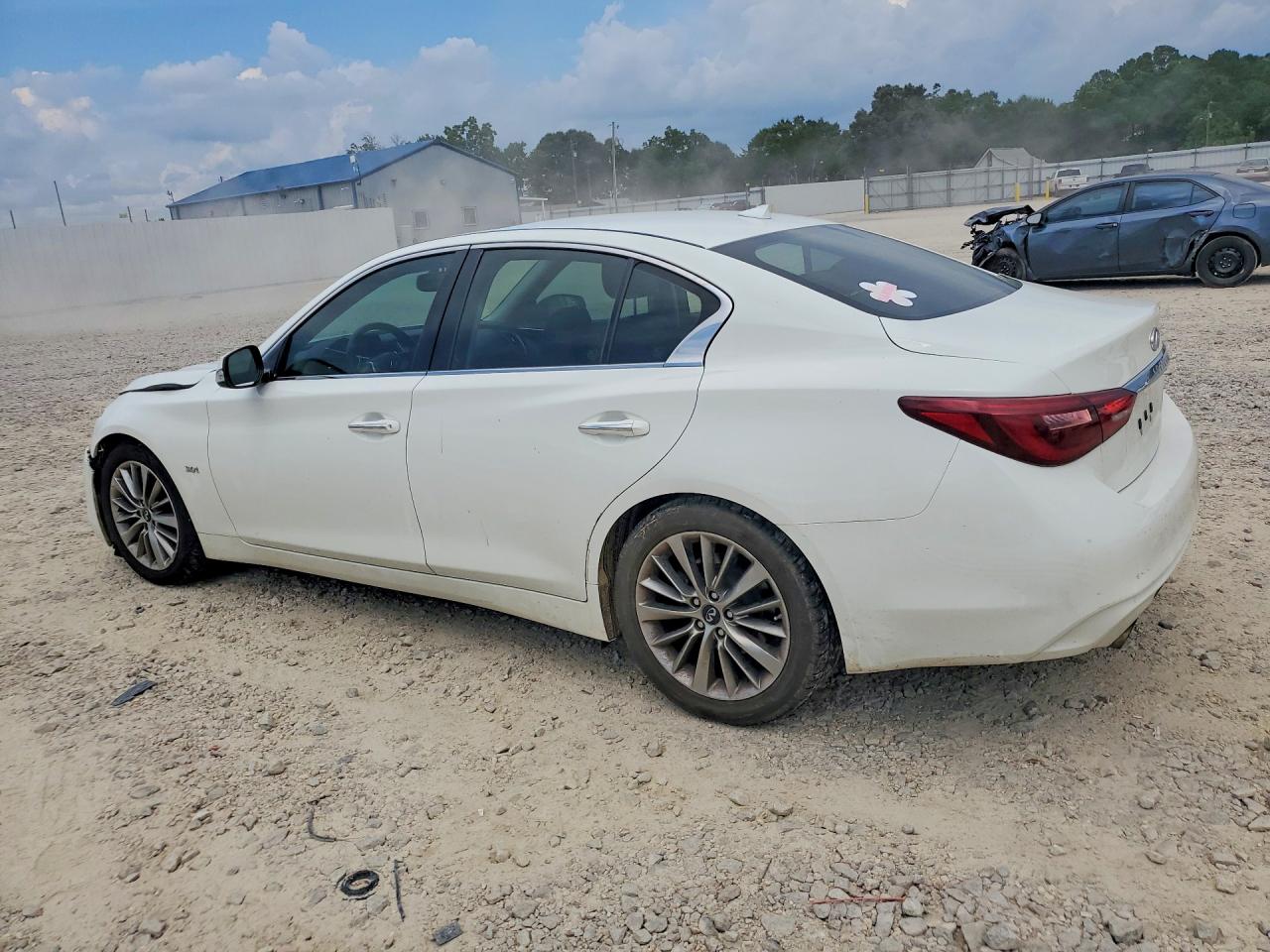 2018 INFINITI Q50 3.0T LUXE — снимка 2