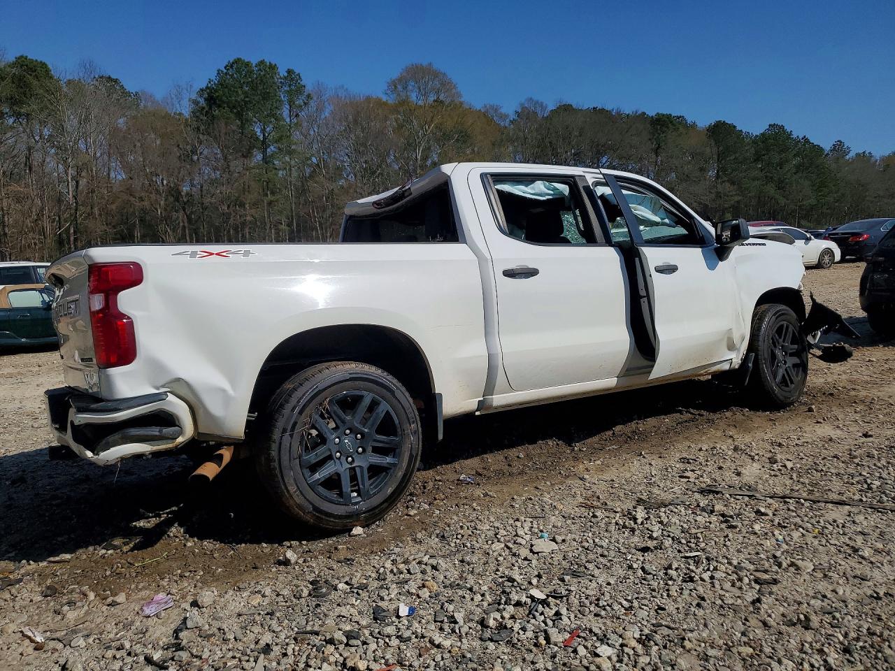 2023 CHEVROLET SILVERADO K1500 CUSTOM — снимка 3