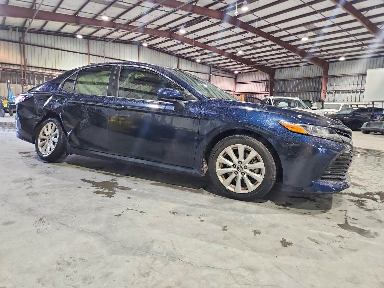 2020 TOYOTA CAMRY LE — снимка 4