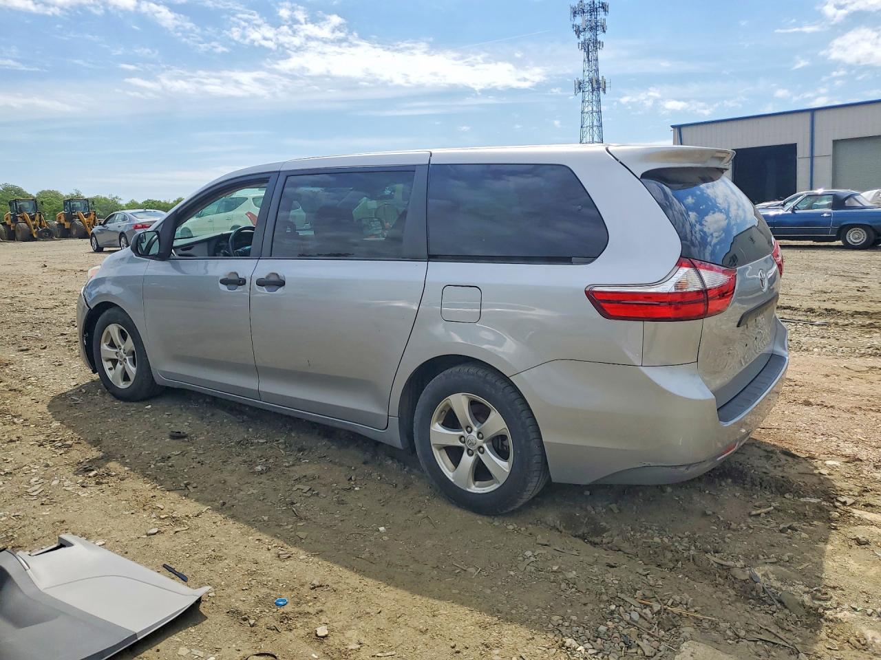 2016 TOYOTA SIENNA L 7-PASSENGER — снимка 2
