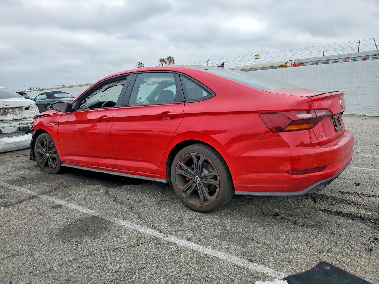 2019 VOLKSWAGEN JETTA GLI — снимка 2