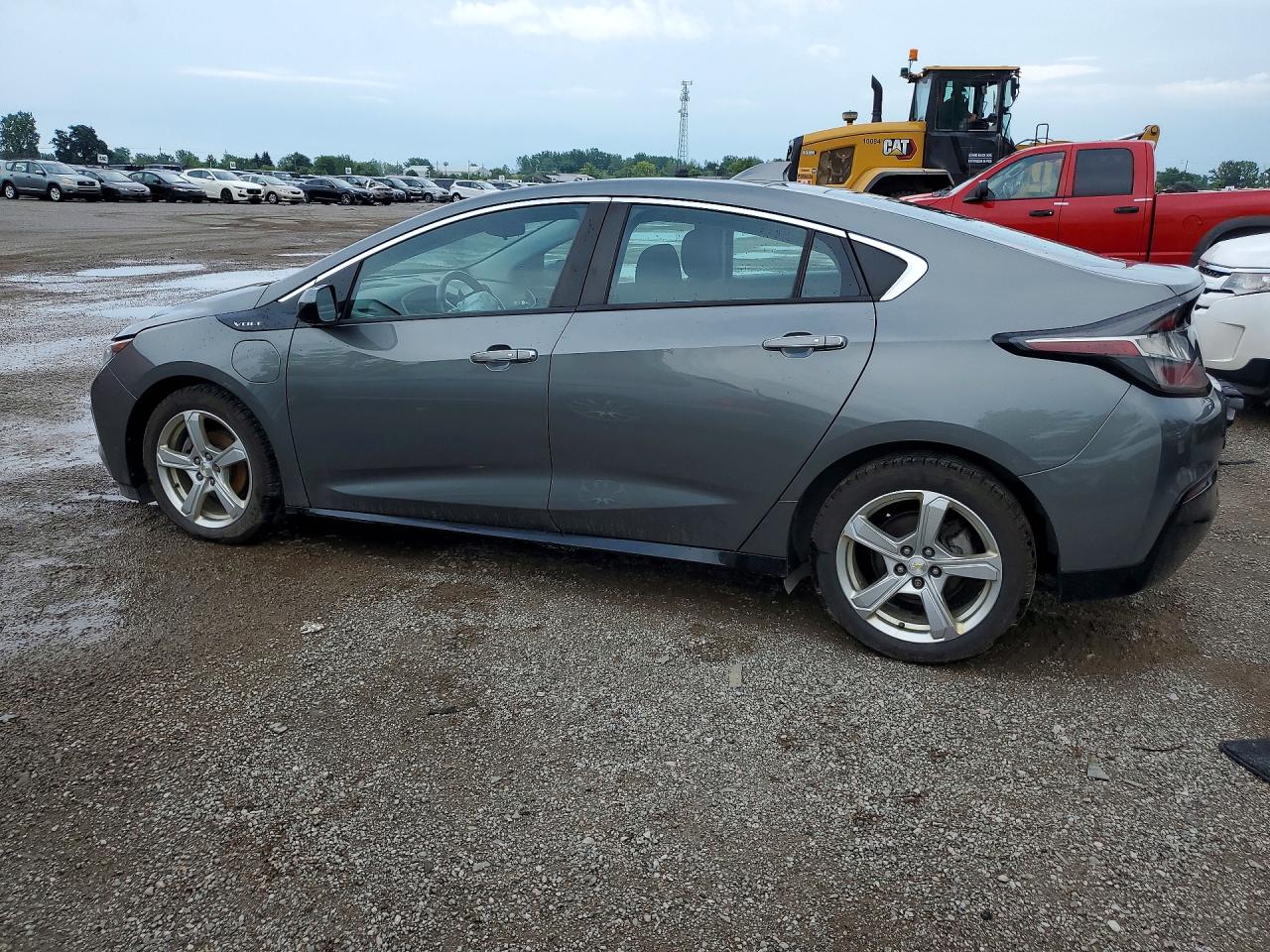 2017 CHEVROLET VOLT LT — снимка 2