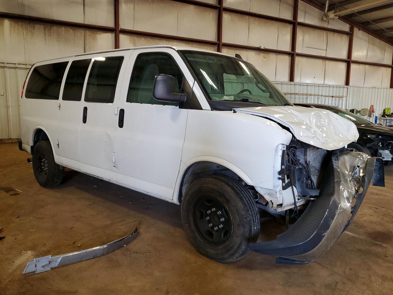 2019 CHEVROLET EXPRESS G2500 LT — снимка 4
