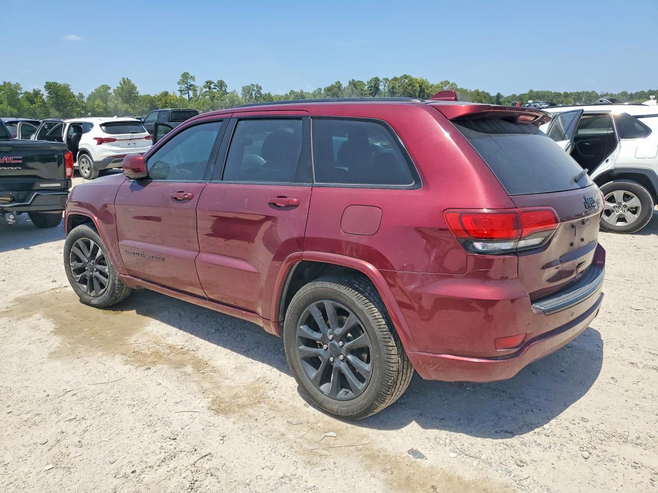 2017 JEEP GRAND CHEROKEE LAREDO — снимка 2