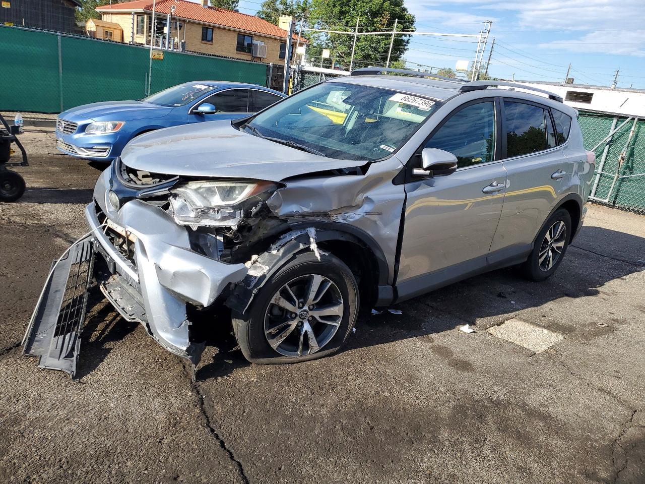 2018 TOYOTA RAV4 XLE