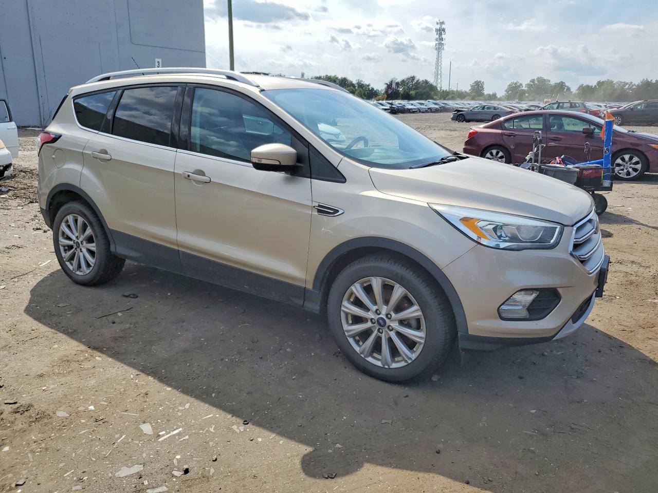 2017 FORD ESCAPE TITANIUM — снимка 4