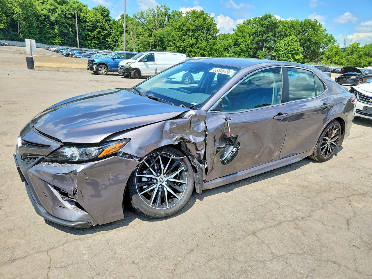 2024 TOYOTA CAMRY SE