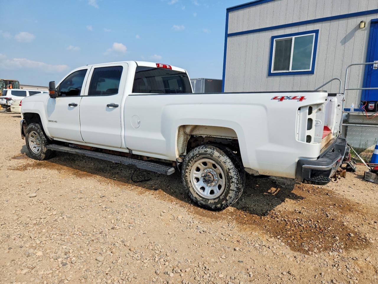 2017 CHEVROLET SILVERADO K3500 — снимка 2