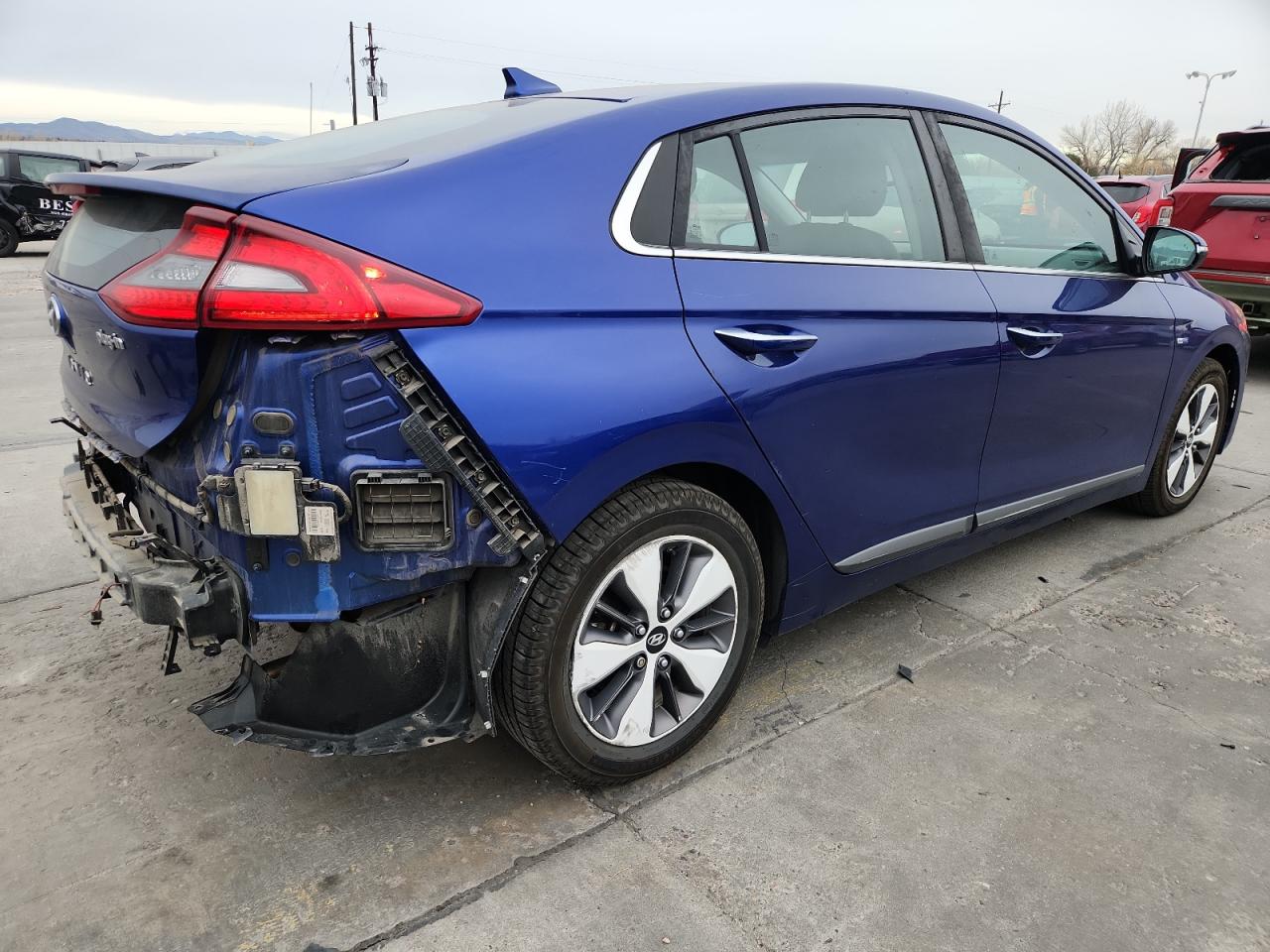 2019 HYUNDAI IONIQ LIMITED — снимка 3