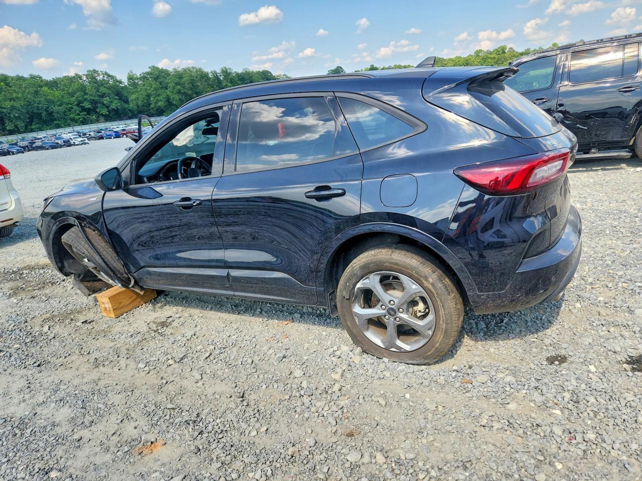 2024 FORD ESCAPE ST LINE — снимка 2