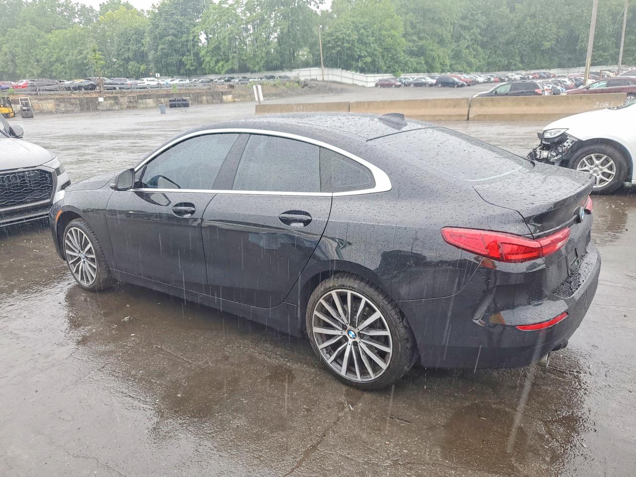 2022 BMW 228I — снимка 2