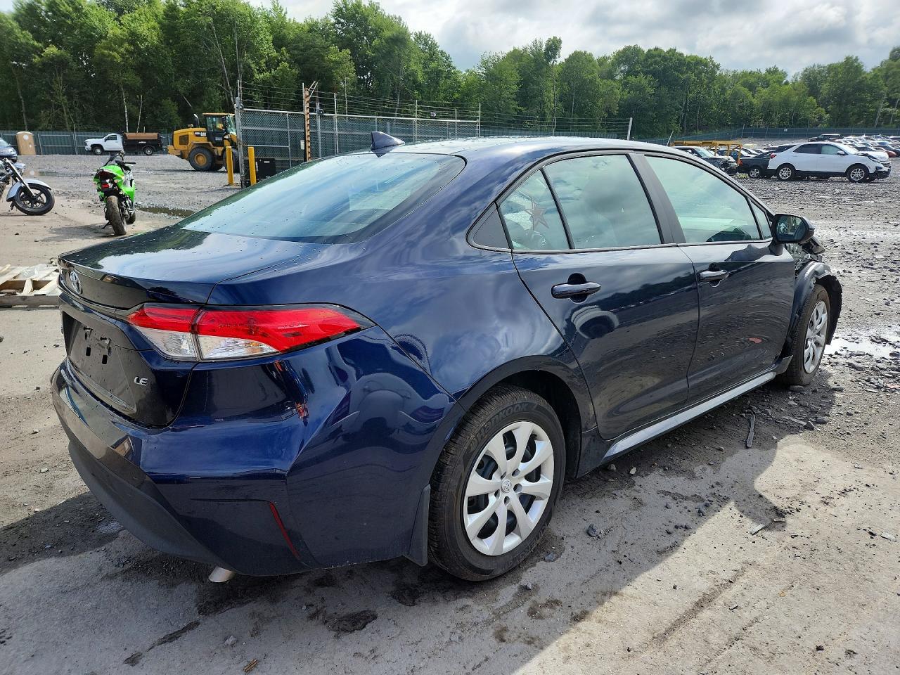 2026 TOYOTA COROLLA LE — снимка 3