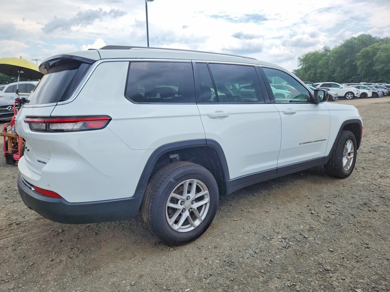 2022 JEEP GRAND CHEROKEE L LAREDO — снимка 3
