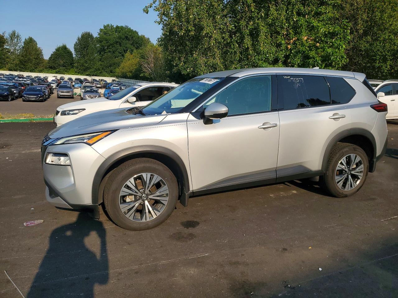2021 NISSAN ROGUE SV