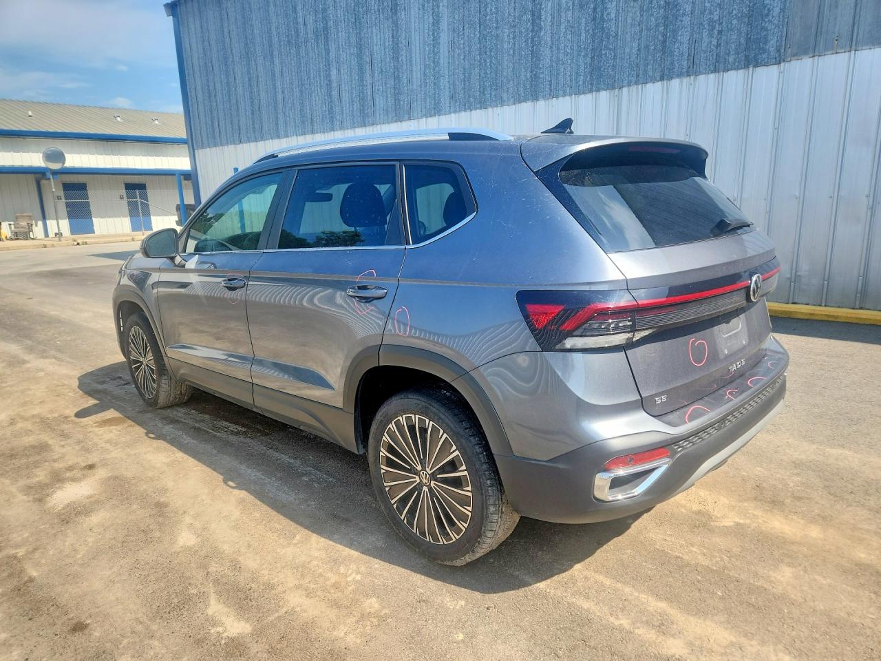 2026 VOLKSWAGEN TAOS SE — снимка 2