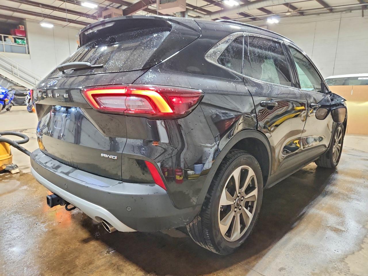 2025 FORD ESCAPE PLATINUM — снимка 3