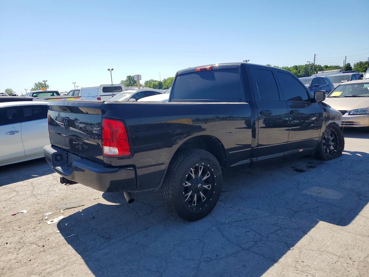 2015 RAM 1500 ST — снимка 3