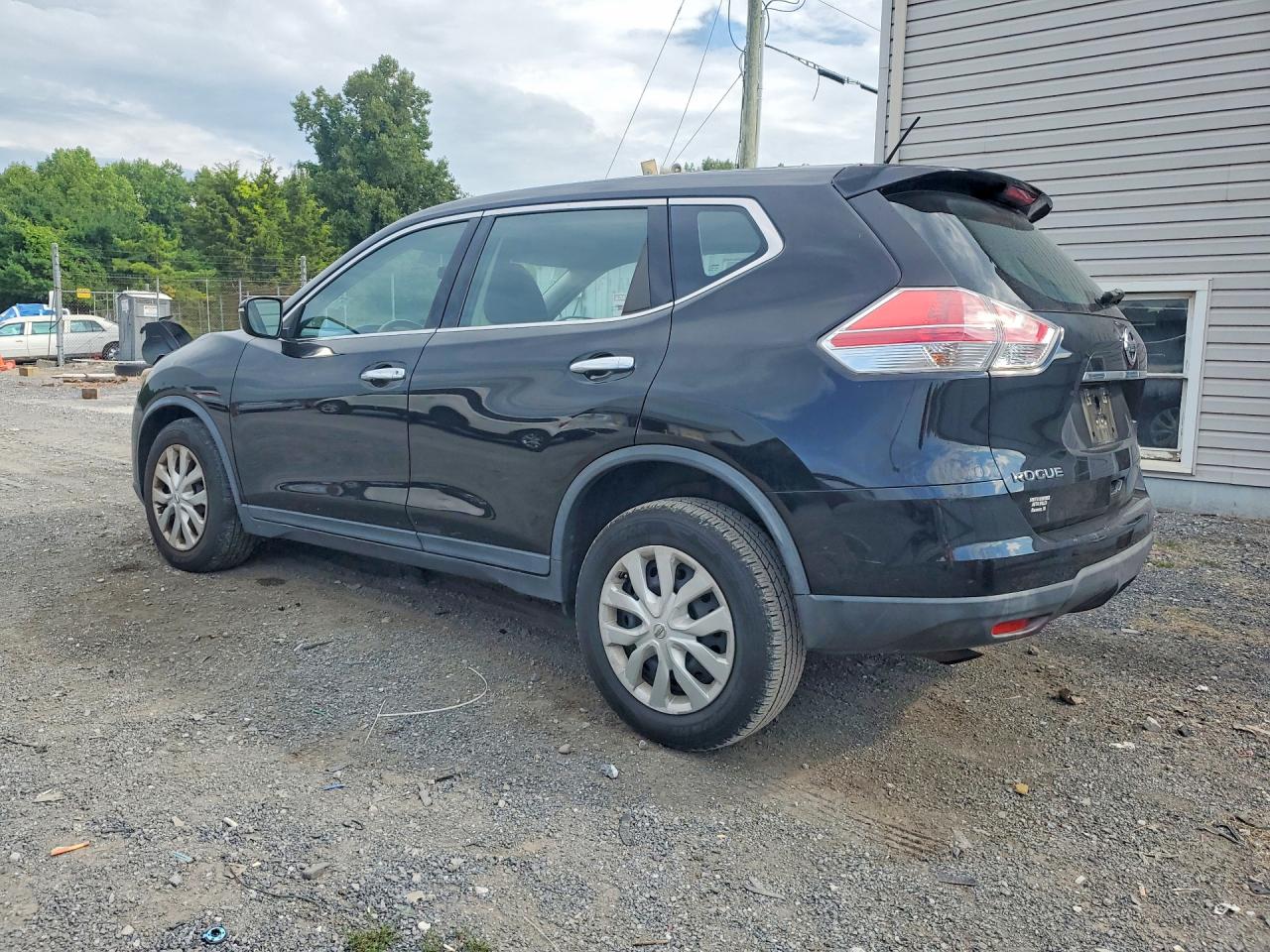2015 NISSAN ROGUE S — снимка 2