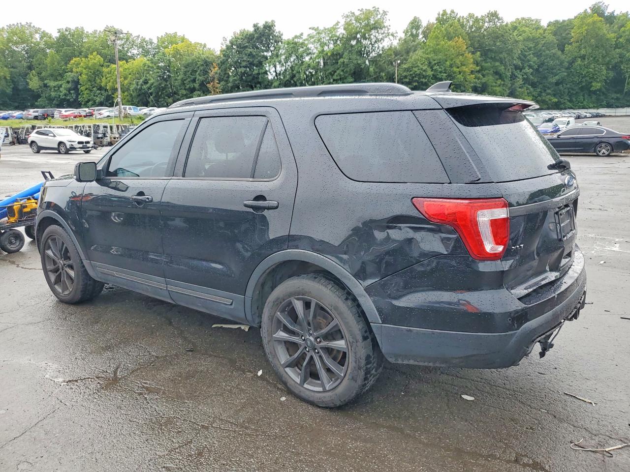 2017 FORD EXPLORER XLT — снимка 2