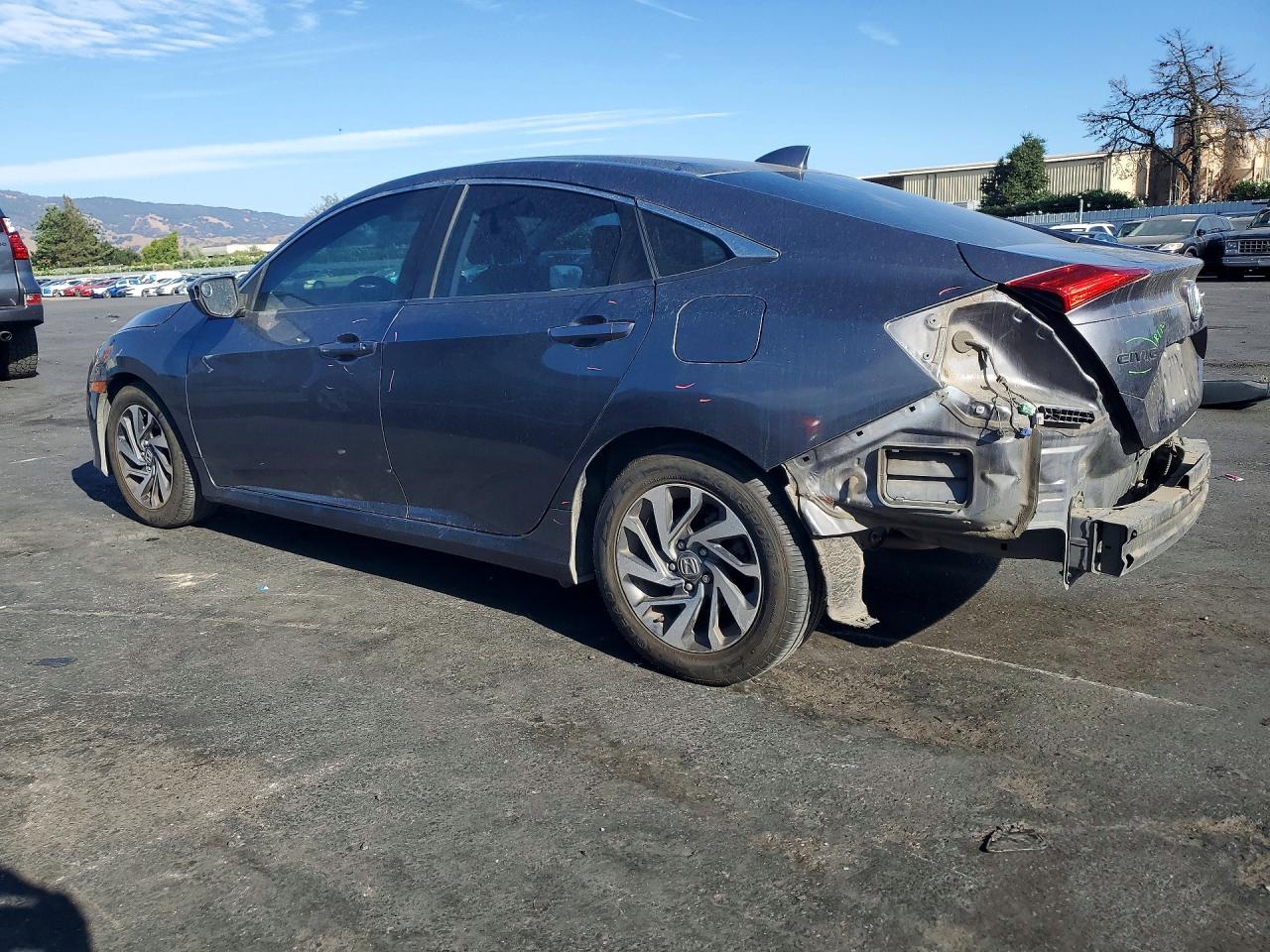 2017 HONDA CIVIC EX — снимка 2