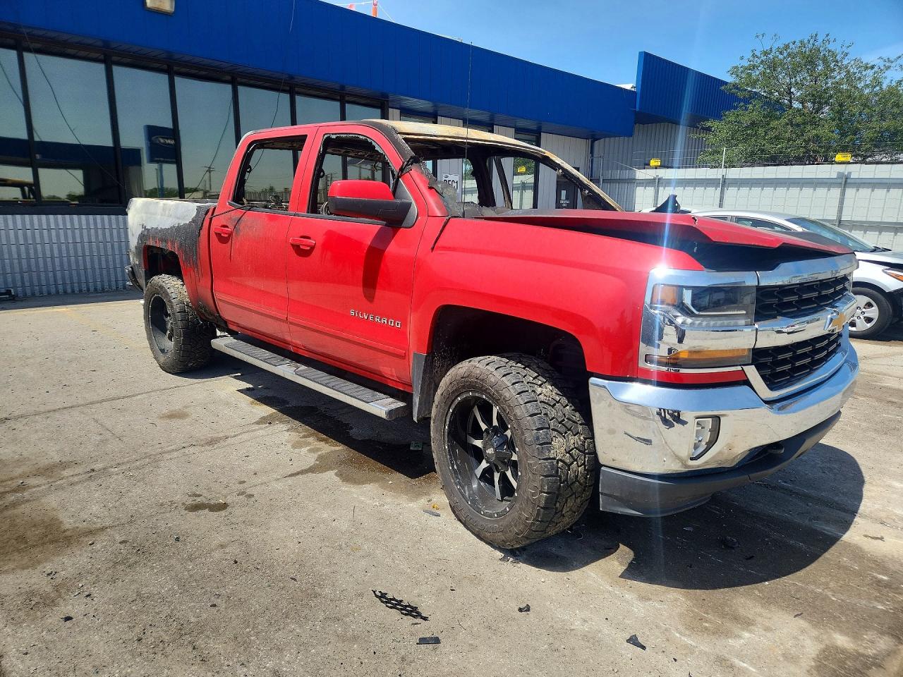 2017 CHEVROLET SILVERADO K1500 LT — снимка 4