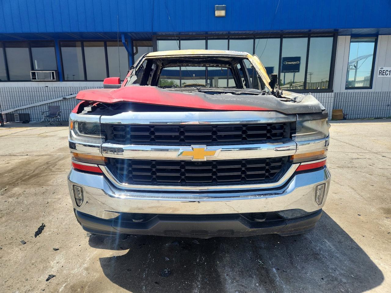 2017 CHEVROLET SILVERADO K1500 LT — снимка 5
