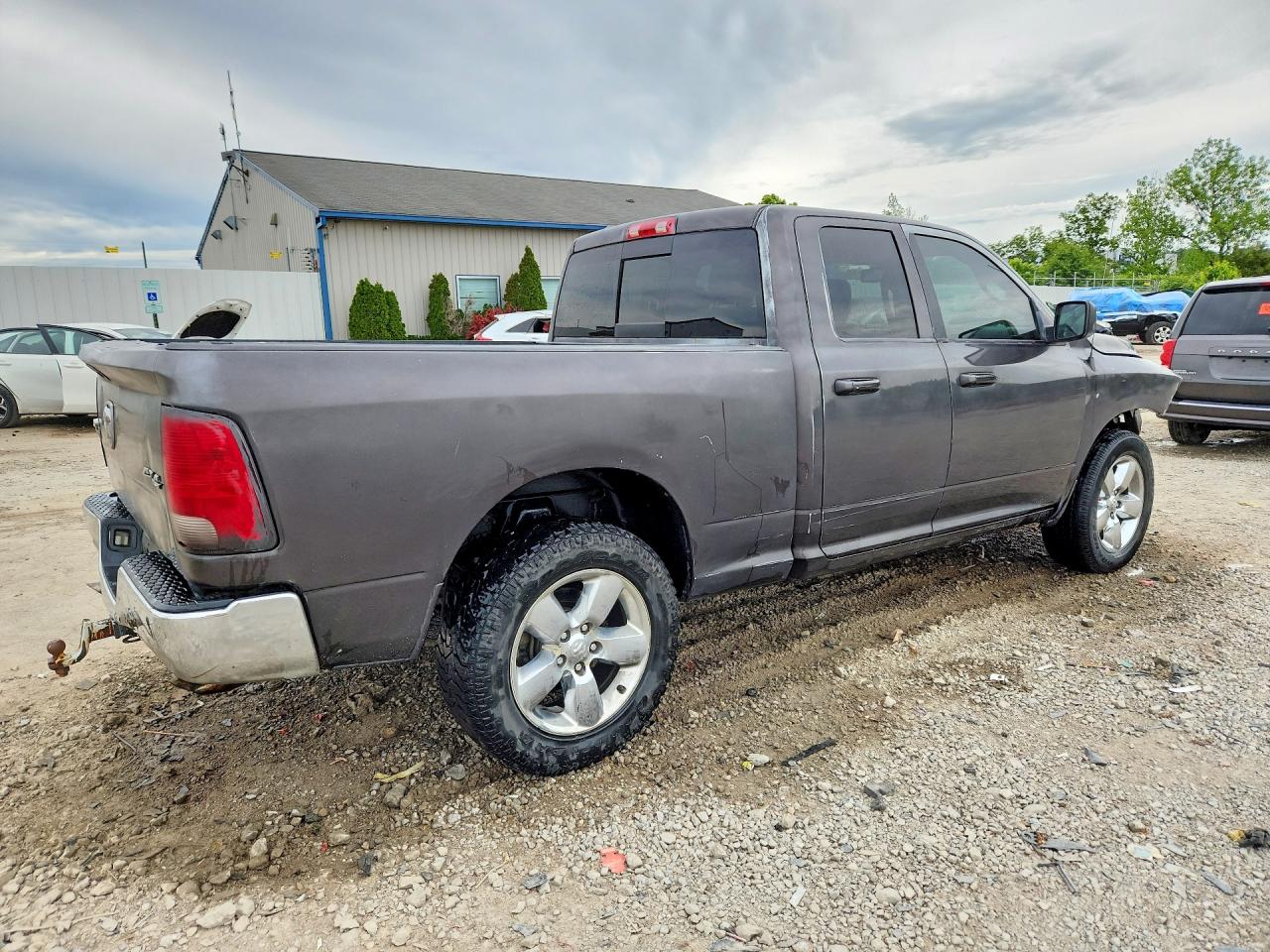 2016 RAM 1500 SLT — снимка 3