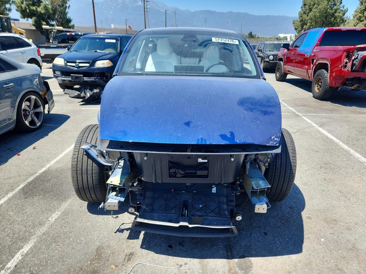 2026 TESLA MODEL Y — снимка 5