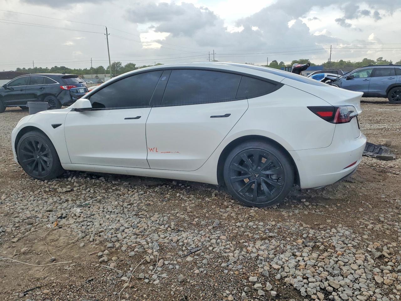 2022 TESLA MODEL 3 — снимка 2
