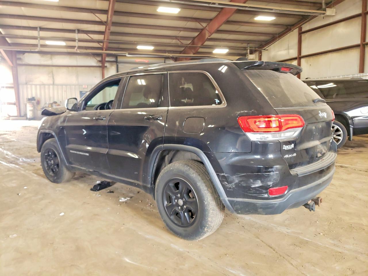 2015 JEEP GRAND CHEROKEE LAREDO — снимка 2