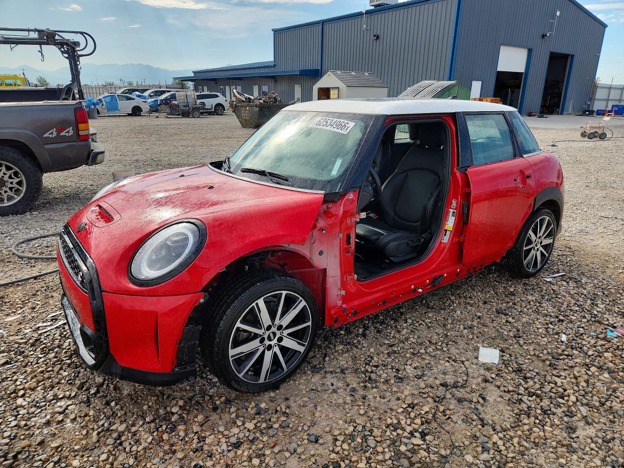 2023 MINI COOPER S