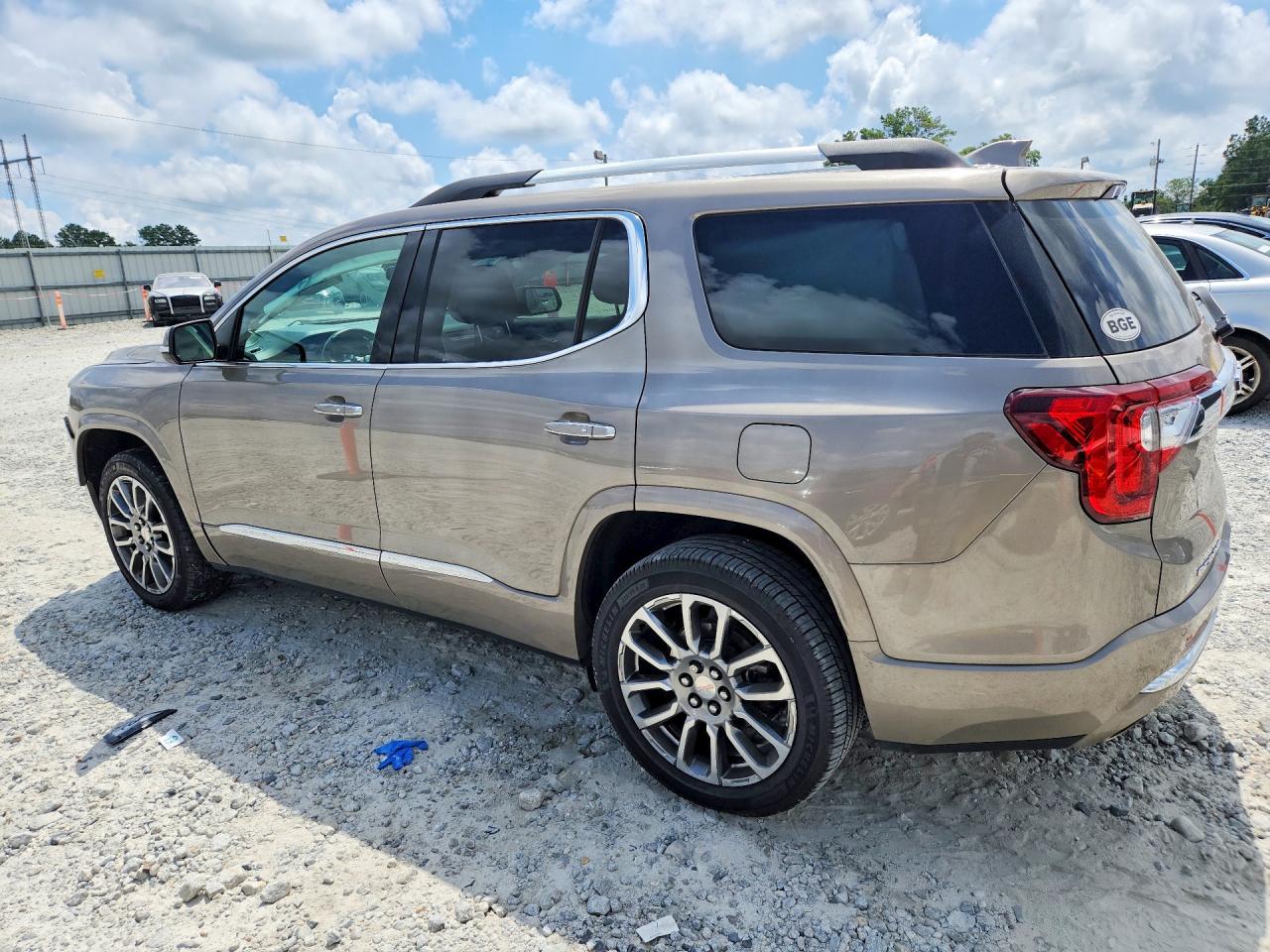 2023 GMC ACADIA DENALI — снимка 2