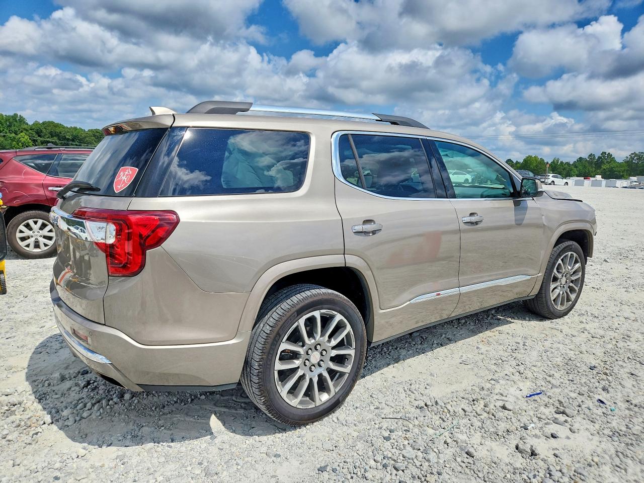 2023 GMC ACADIA DENALI — снимка 3