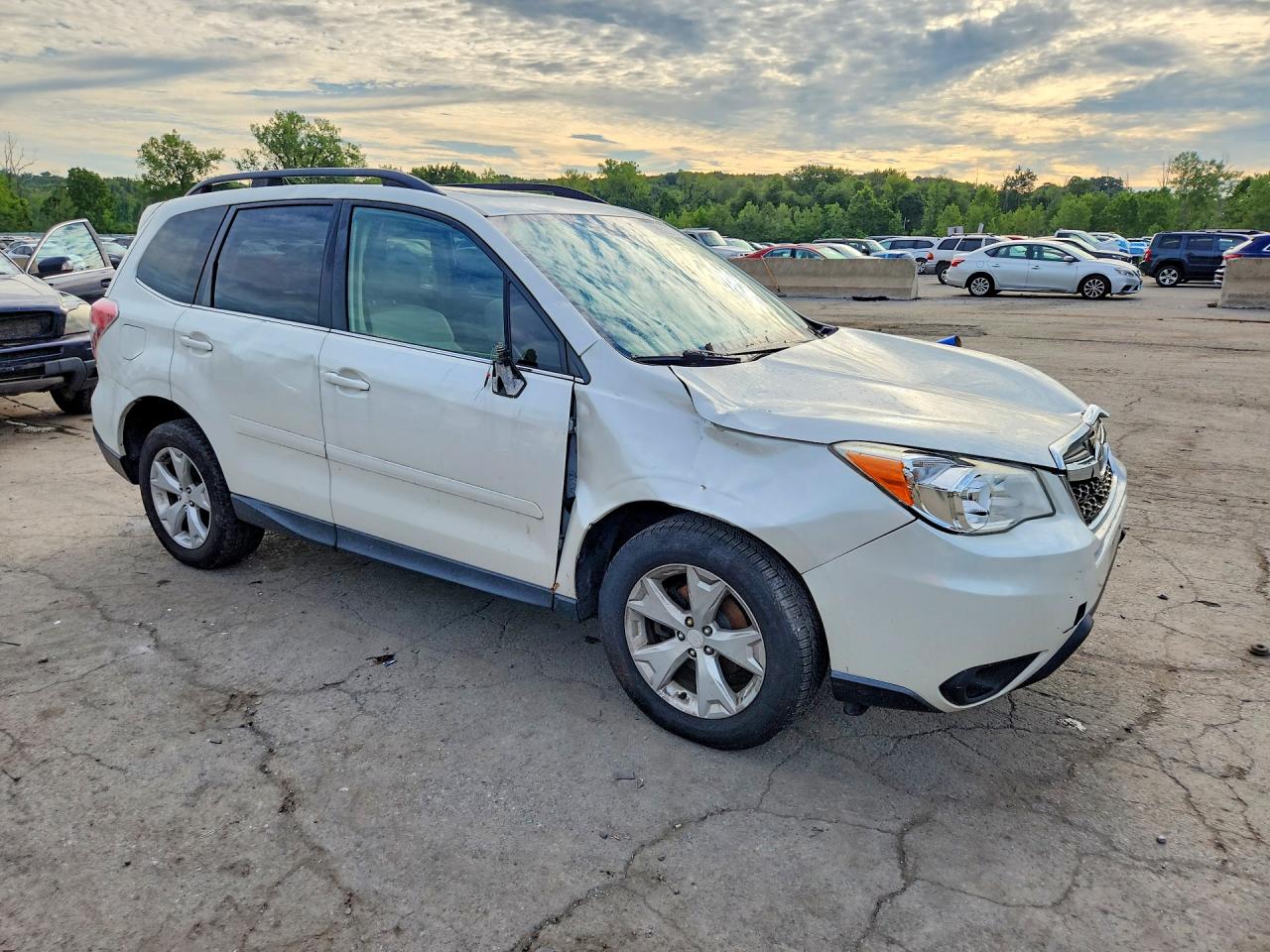 2015 SUBARU FORESTER 2.5I LIMITED — снимка 4