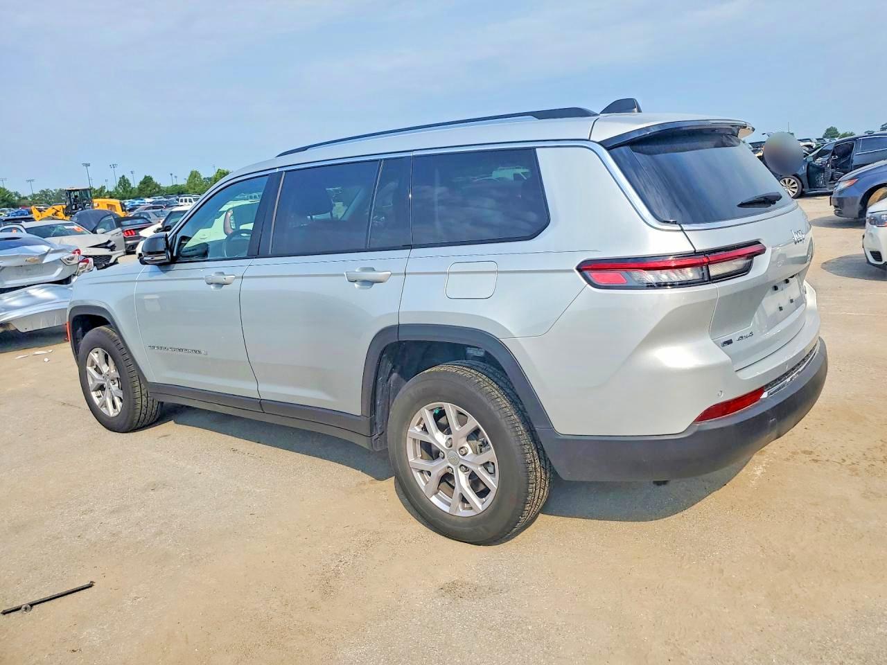 2022 JEEP GRAND CHEROKEE L LIMITED — снимка 3