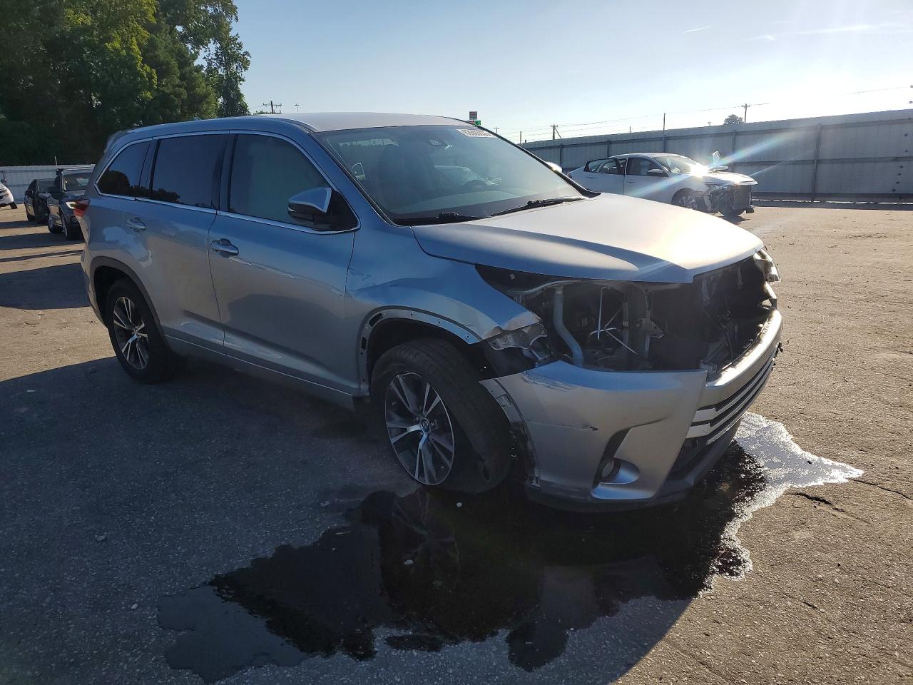 2017 TOYOTA HIGHLANDER LE PLUS — снимка 4