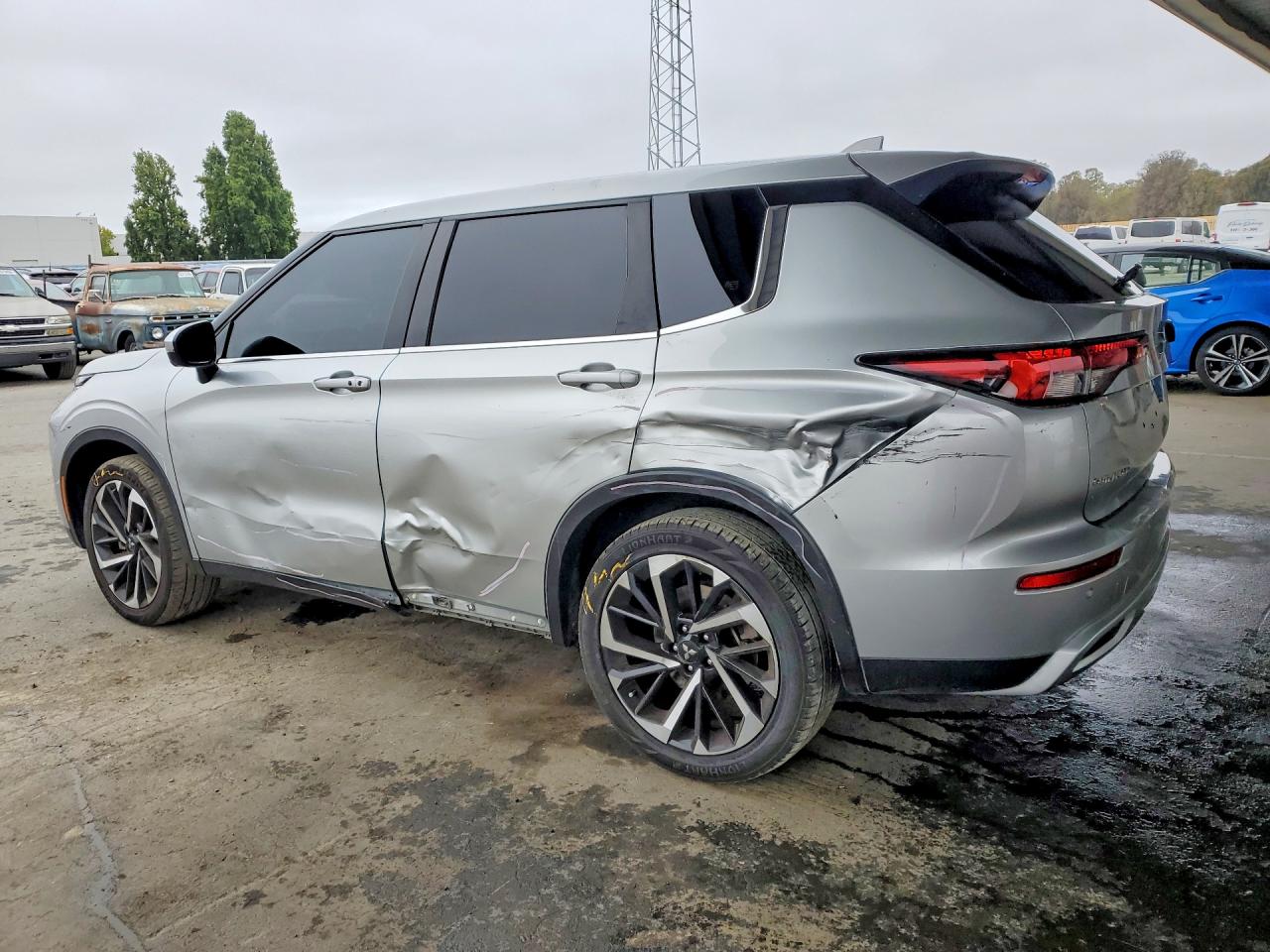 2024 MITSUBISHI OUTLANDER SE/BLACK EDITION/RALLIART — снимка 2