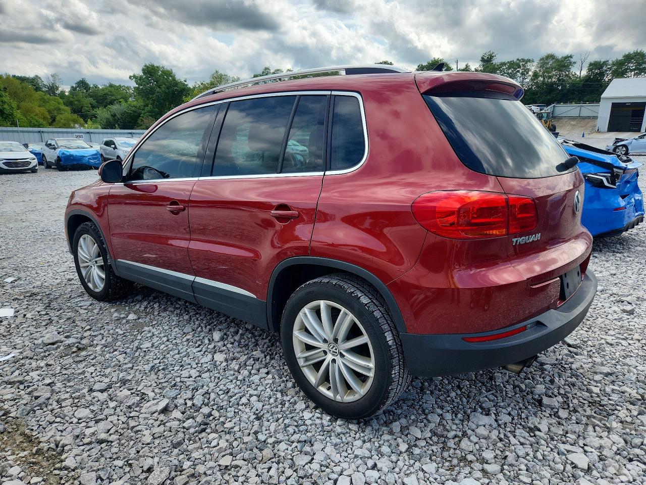 2015 VOLKSWAGEN TIGUAN S — снимка 2