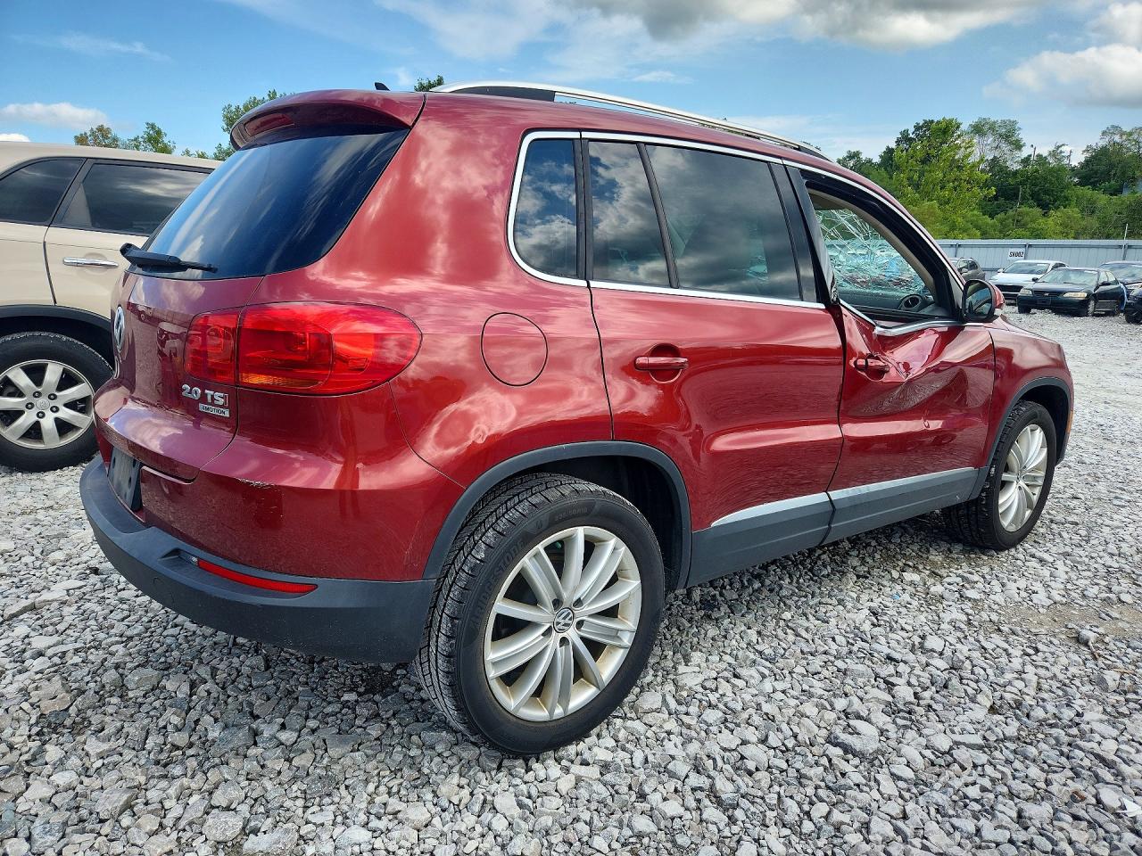 2015 VOLKSWAGEN TIGUAN S — снимка 3