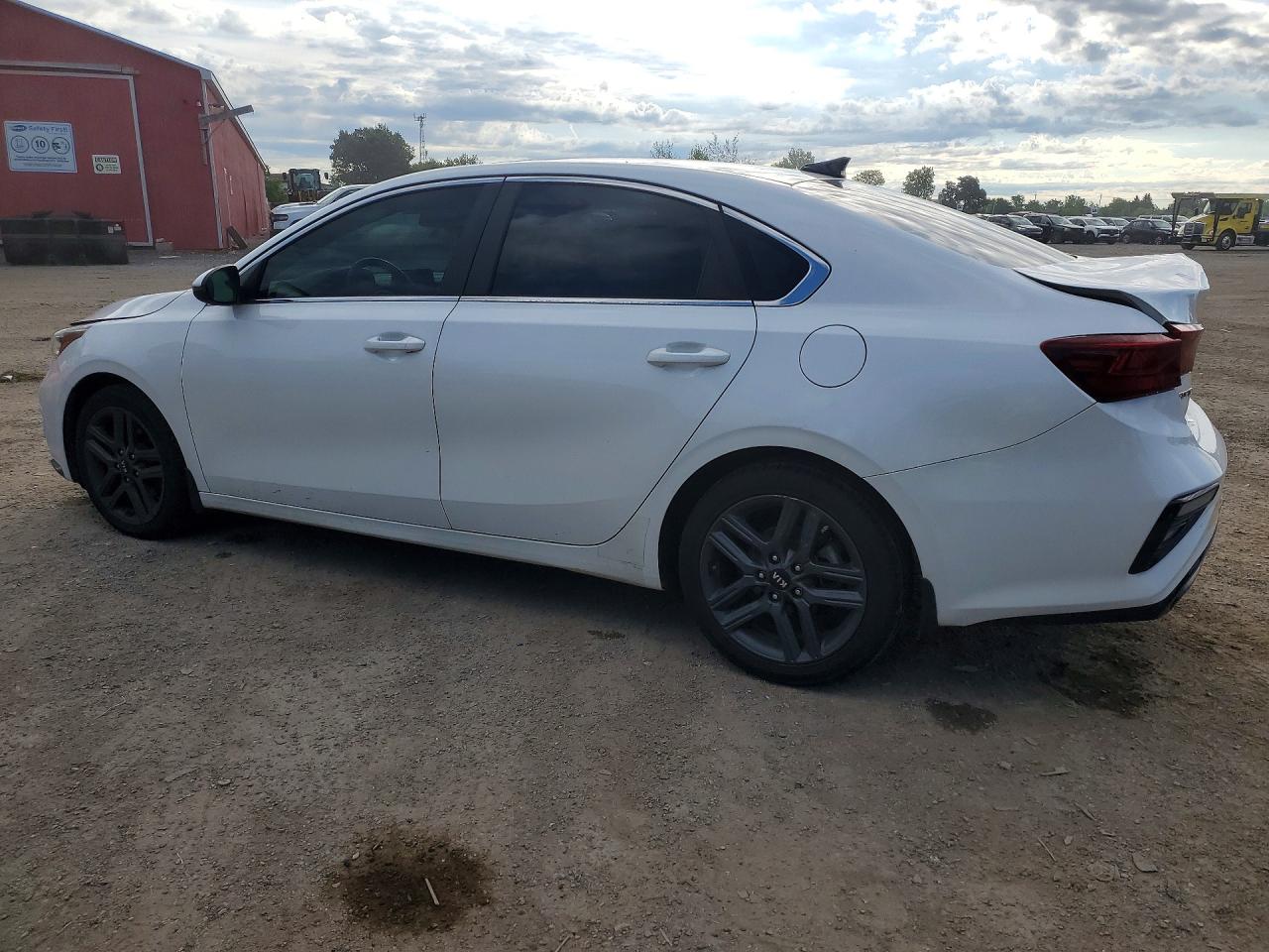 2021 KIA FORTE EX — снимка 2