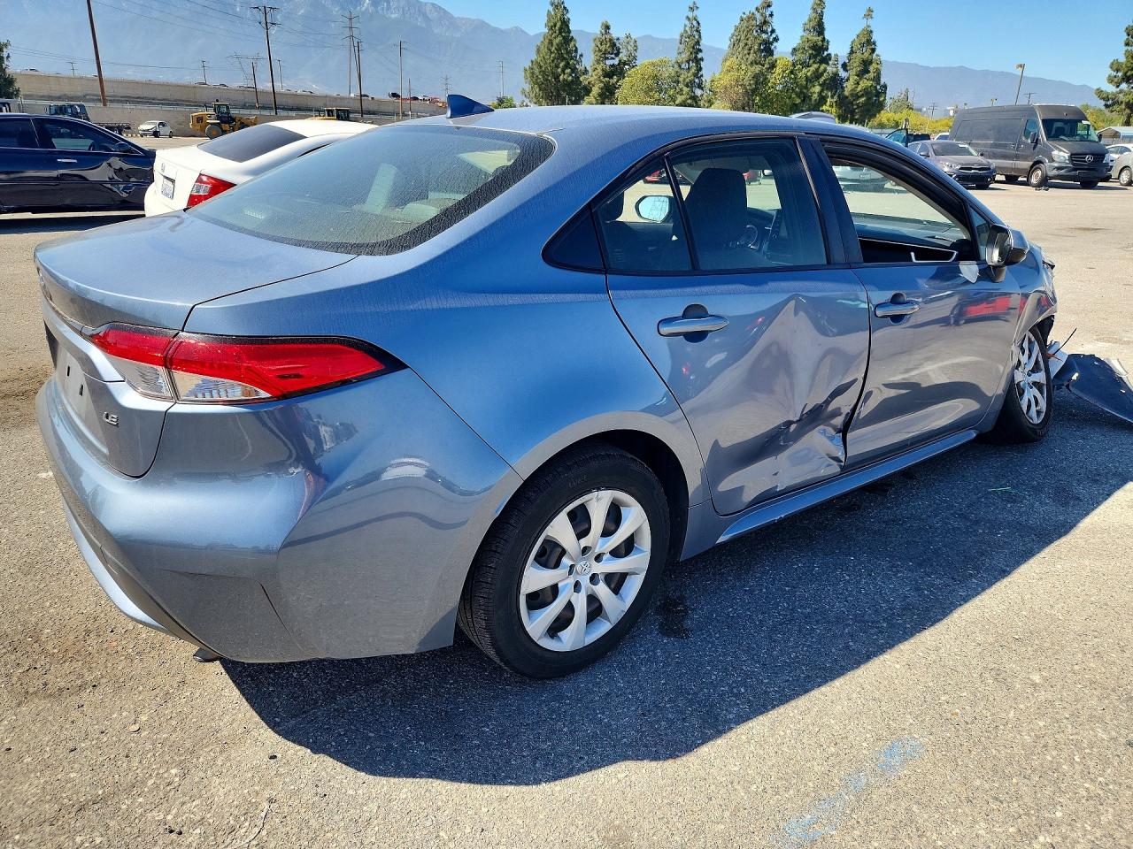 2020 TOYOTA COROLLA LE — снимка 3