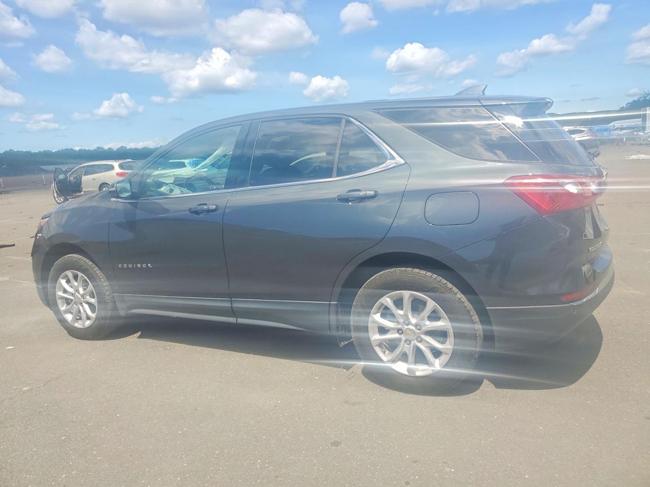 2019 CHEVROLET EQUINOX LT — снимка 2