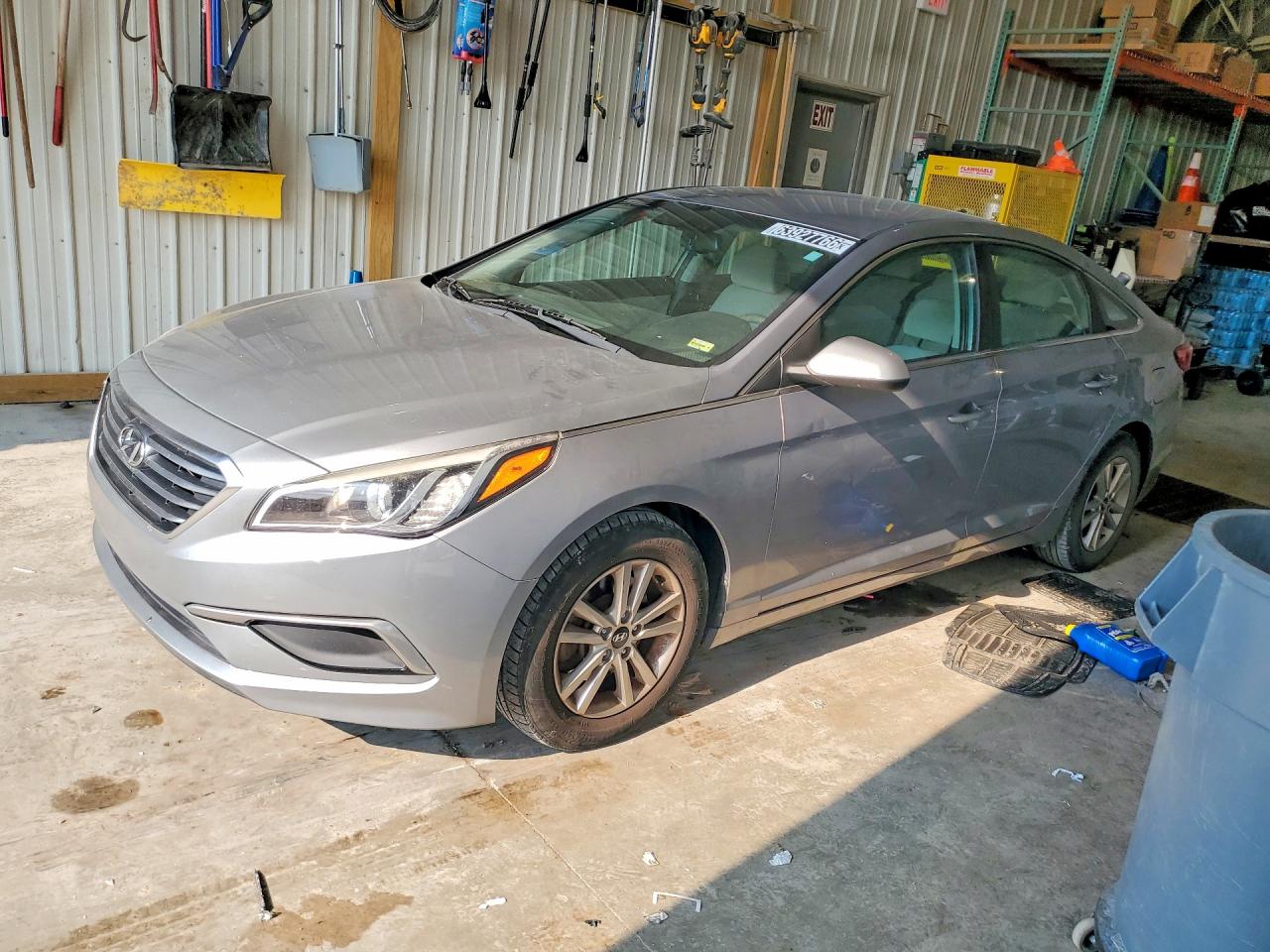 2017 HYUNDAI SONATA SE