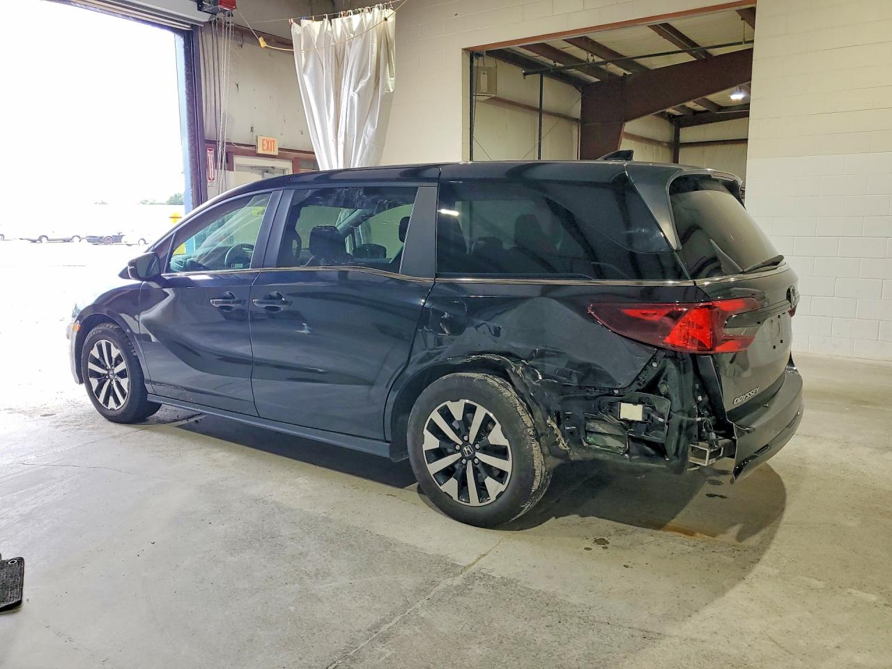 2025 HONDA ODYSSEY EXL — снимка 2