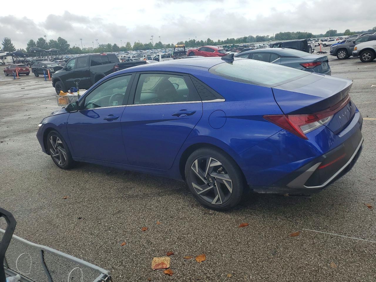 2025 HYUNDAI ELANTRA SEL — снимка 2