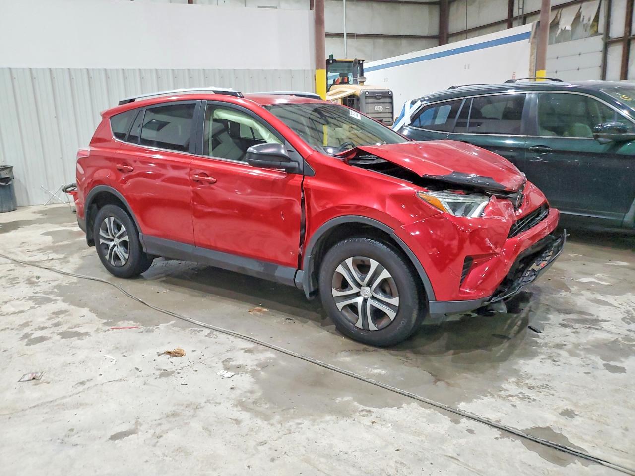 2017 TOYOTA RAV4 LE — снимка 4