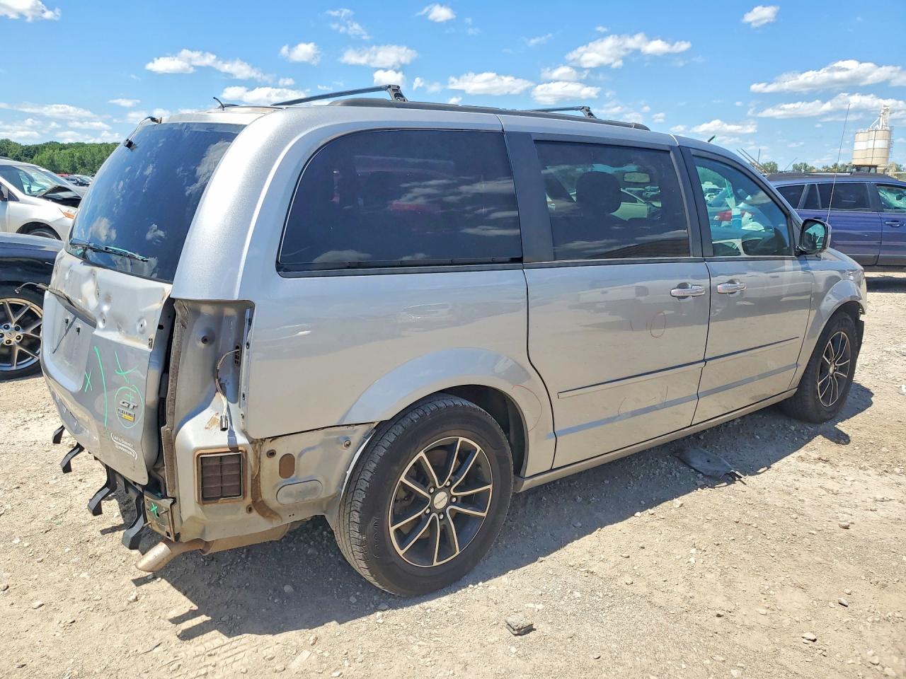 2017 DODGE GRAND CARAVAN GT — снимка 3