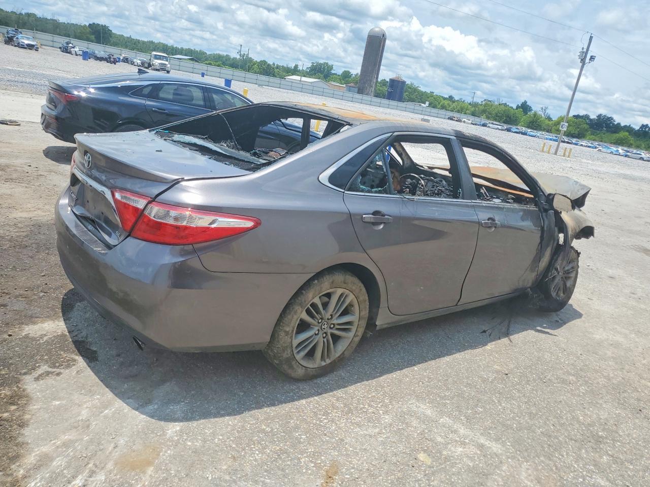 2017 TOYOTA CAMRY SE — снимка 3